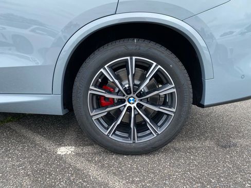 New 2026 BMW X5 M60i image 5