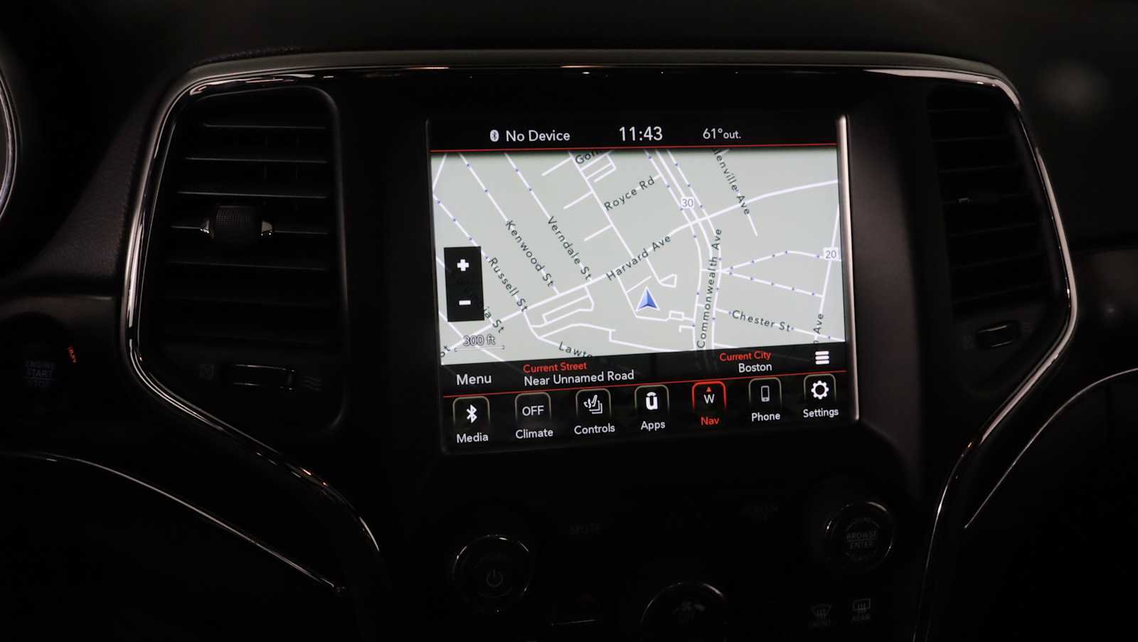 Used 2018 Jeep Grand Cherokee Limited AWD/4WD image 22