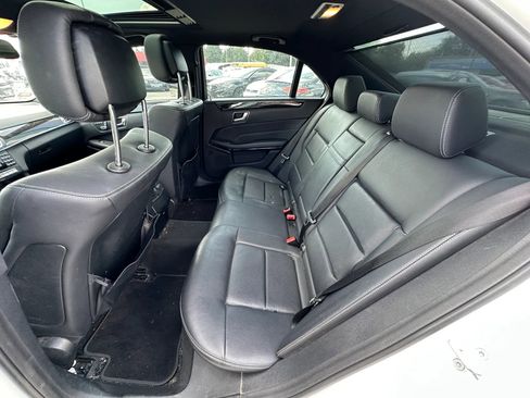 Used 2014 Mercedes-Benz E 350 Sedan image 16
