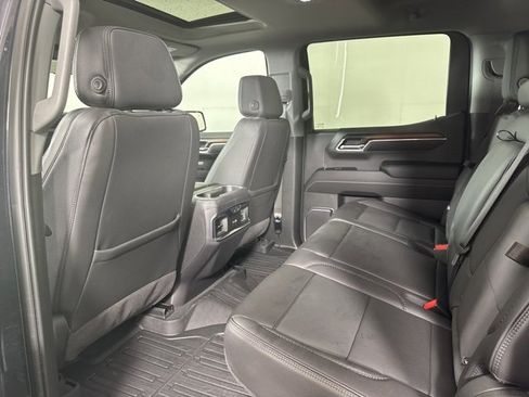 Used 2024 GMC Sierra 1500 Denali w/ Denali Reserve Package image 10