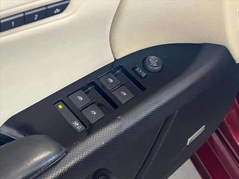 Used 2013 Cadillac XTS Platinum image 16