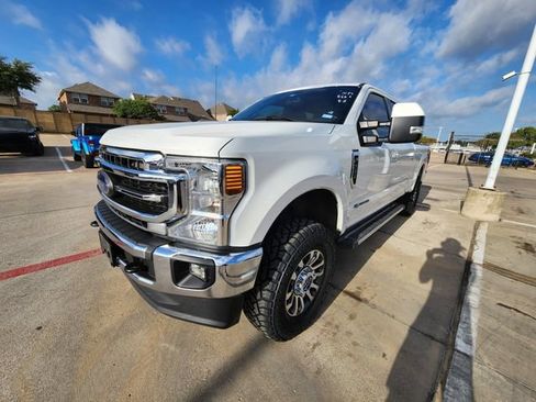 Used 2022 Ford F250 Lariat w/ Lariat Value Package AWD/4WD image 3