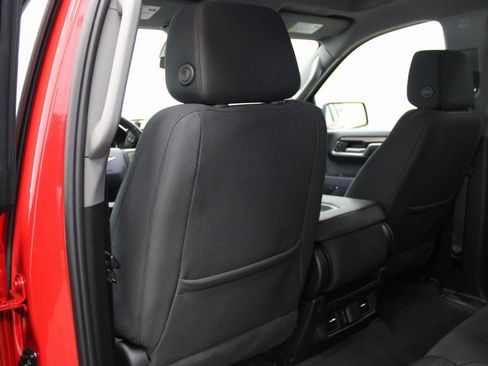 Used 2022 Chevrolet Silverado 1500 LT image 20