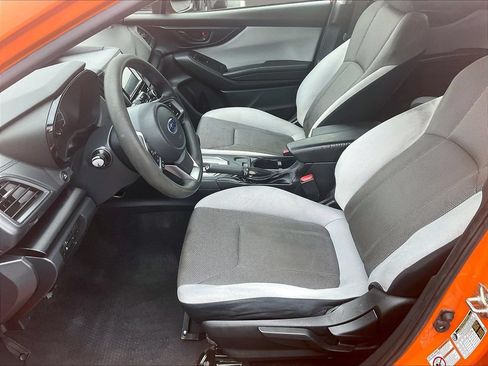 Used 2019 Subaru Crosstrek 2.0i AWD/4WD image 17