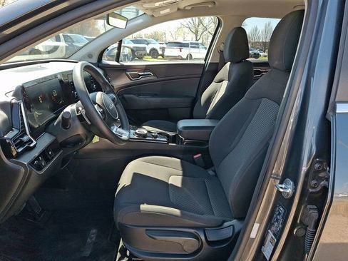 Certified 2023 Kia Sportage LX image 12