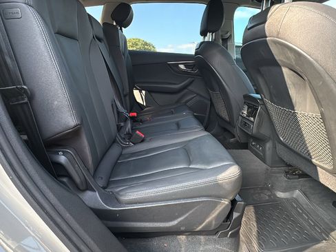 Used 2022 Audi Q7 2.0T Premium Plus w/ Premium Plus Package image 27