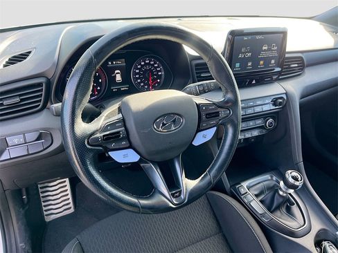 Used 2020 Hyundai Veloster N w/ Performance Package image 11