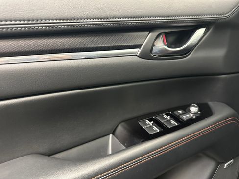 Certified 2025 MAZDA CX-5 Carbon Edition image 34