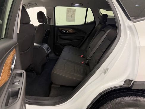 Used 2020 GMC Terrain SLE w/ Driver Convenience Package FWD image 16