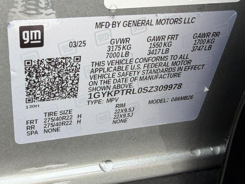 Used 2025 Cadillac Lyriq Luxury w/ LPO, Floor Liner Package AWD/4WD image 24