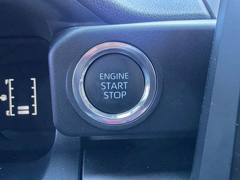 Used 2025 Toyota 4Runner SR5 image 36