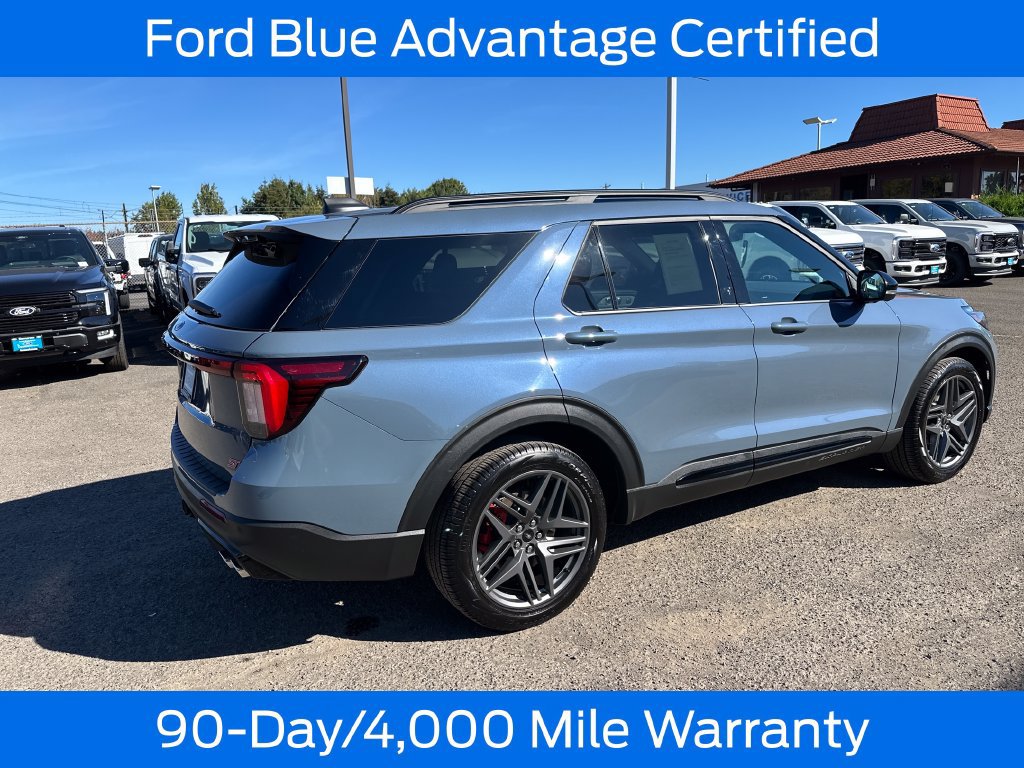 Certified 2025 Ford Explorer ST w/ Sun And Sound Package AWD/4WD image 8