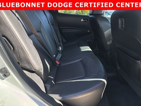 Used 2010 Nissan Rogue SL w/ Premium Pkg image 25