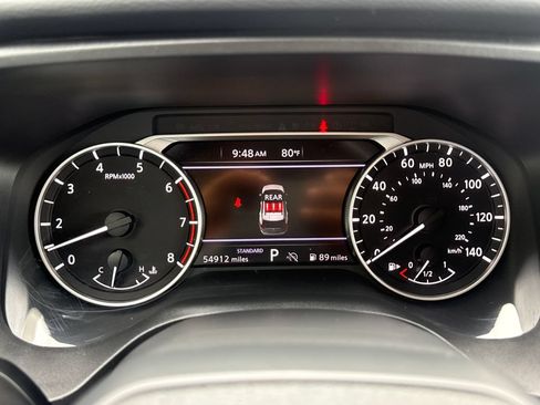 Used 2025 Nissan Rogue SV FWD image 21