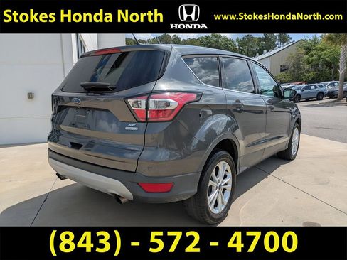 Used 2017 Ford Escape SE FWD image 19