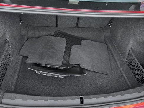 Used 2021 BMW 330i xDrive Sedan w/ Convenience Package image 8