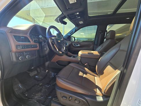 Used 2021 Chevrolet Suburban High Country image 10
