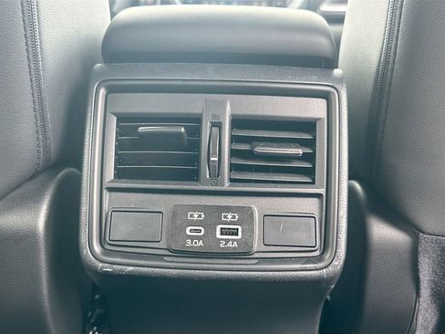 Used 2025 Subaru Forester Premium w/ Convenience Package #1 AWD/4WD image 24