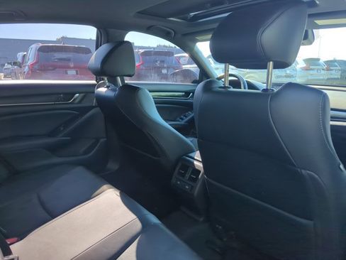 Used 2021 Honda Accord Sport image 28