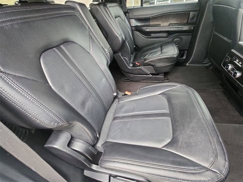 Used 2021 Ford Expedition Limited image 28