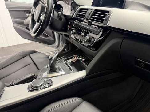 Used 2016 BMW 328i xDrive Sedan AWD/4WD image 13