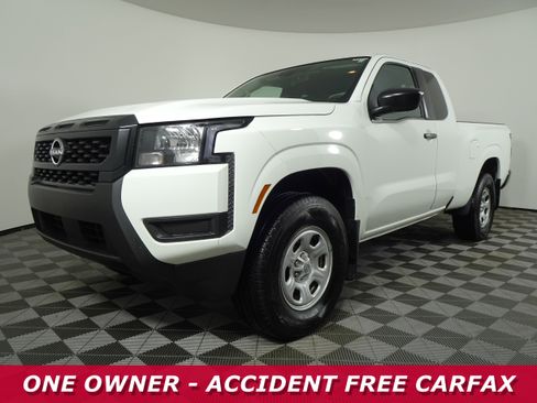 Certified 2025 Nissan Frontier S w/ S Utility Package image 3