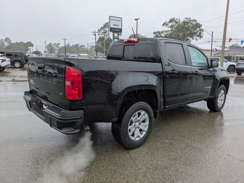 Used 2022 Chevrolet Colorado LT w/ LT Convenience Package image 4