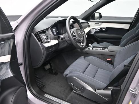 Used 2026 Volvo XC90 T8 Ultra AWD/4WD image 9