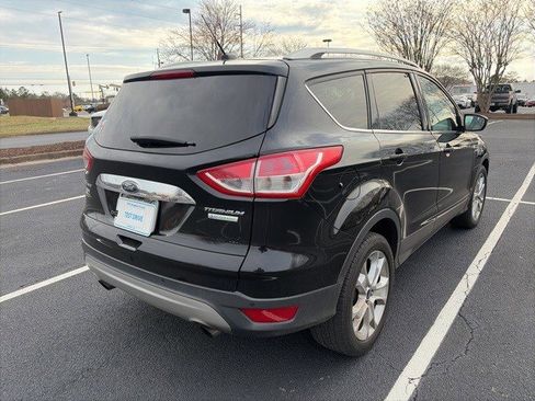 Used 2016 Ford Escape Titanium image 10