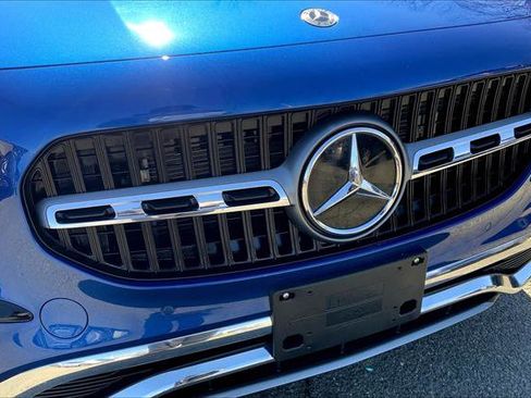 Used 2025 Mercedes-Benz GLA 250 4MATIC image 42