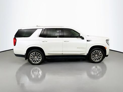 Used 2022 GMC Yukon Denali AWD/4WD image 9