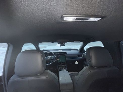 New 2026 GMC Terrain Elevation w/ Elevation Premium Package image 20