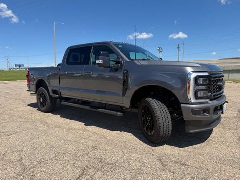 Used 2026 Ford F250 Lariat w/ Black Appearance Package AWD/4WD image 1