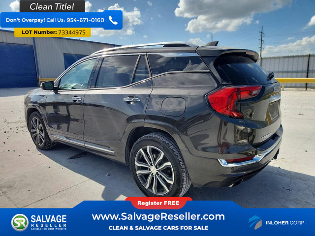 Used 2019 GMC Terrain Denali w/ Advanced Safety Package FWD image 3