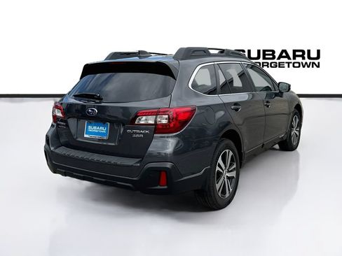 Used 2019 Subaru Outback 3.6R Limited w/ Popular Package #2 AWD/4WD image 7