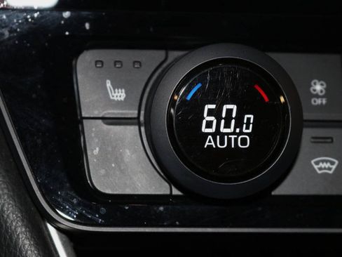 Used 2024 Toyota Grand Highlander AWD image 36