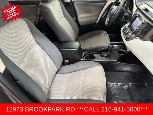 Used 2014 Toyota RAV4 LE AWD/4WD image 23