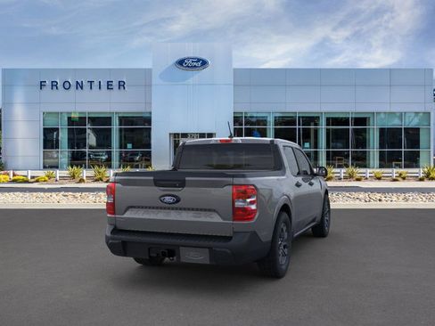 New 2025 Ford Maverick XLT image 8