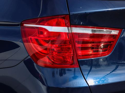 Used 2016 BMW X3 xDrive28i image 8