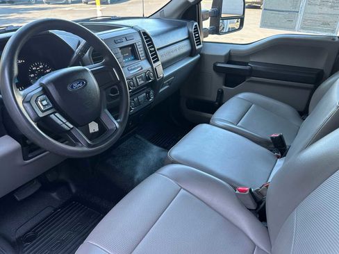 Certified 2017 Ford F350 XL w/ XL Value Package image 7