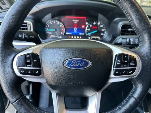 Certified 2023 Ford Explorer XLT w/ Equipment Group 202A AWD/4WD image 23