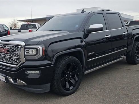 Used 2018 GMC Sierra 1500 Denali image 4