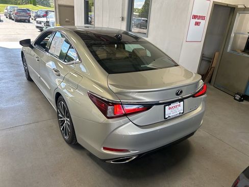 Used 2022 Lexus ES 350 w/ Premium Package FWD image 7