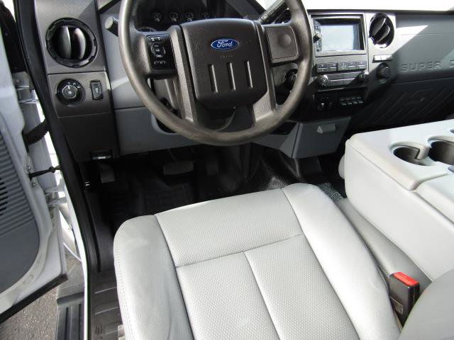 Used 2016 Ford F450 XL w/ Power Equipment Group AWD/4WD image 2