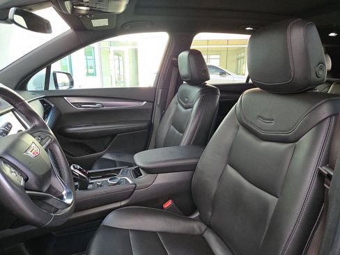 Used 2023 Cadillac XT6 Luxury FWD image 27