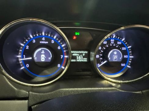 Used 2012 Hyundai Sonata SE w/ Navigation & Sunroof Pkg FWD image 19
