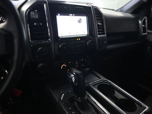 Used 2016 Ford F150 XLT w/ Equipment Group 302A Luxury AWD/4WD image 33