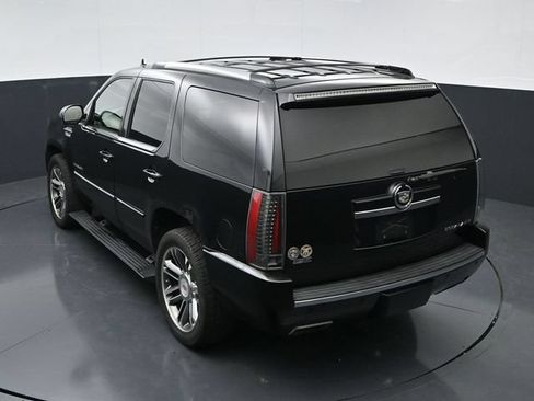 Used 2012 Cadillac Escalade Premium AWD/4WD image 33