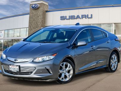Used 2018 Chevrolet Volt Premier w/ Driver Confidence Package