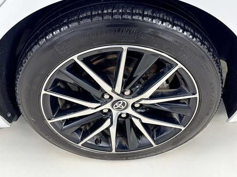 Used 2024 Toyota Camry SE w/ Convenience Package FWD image 37